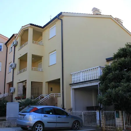 With Wifi Stinjan, - 7246 Pula